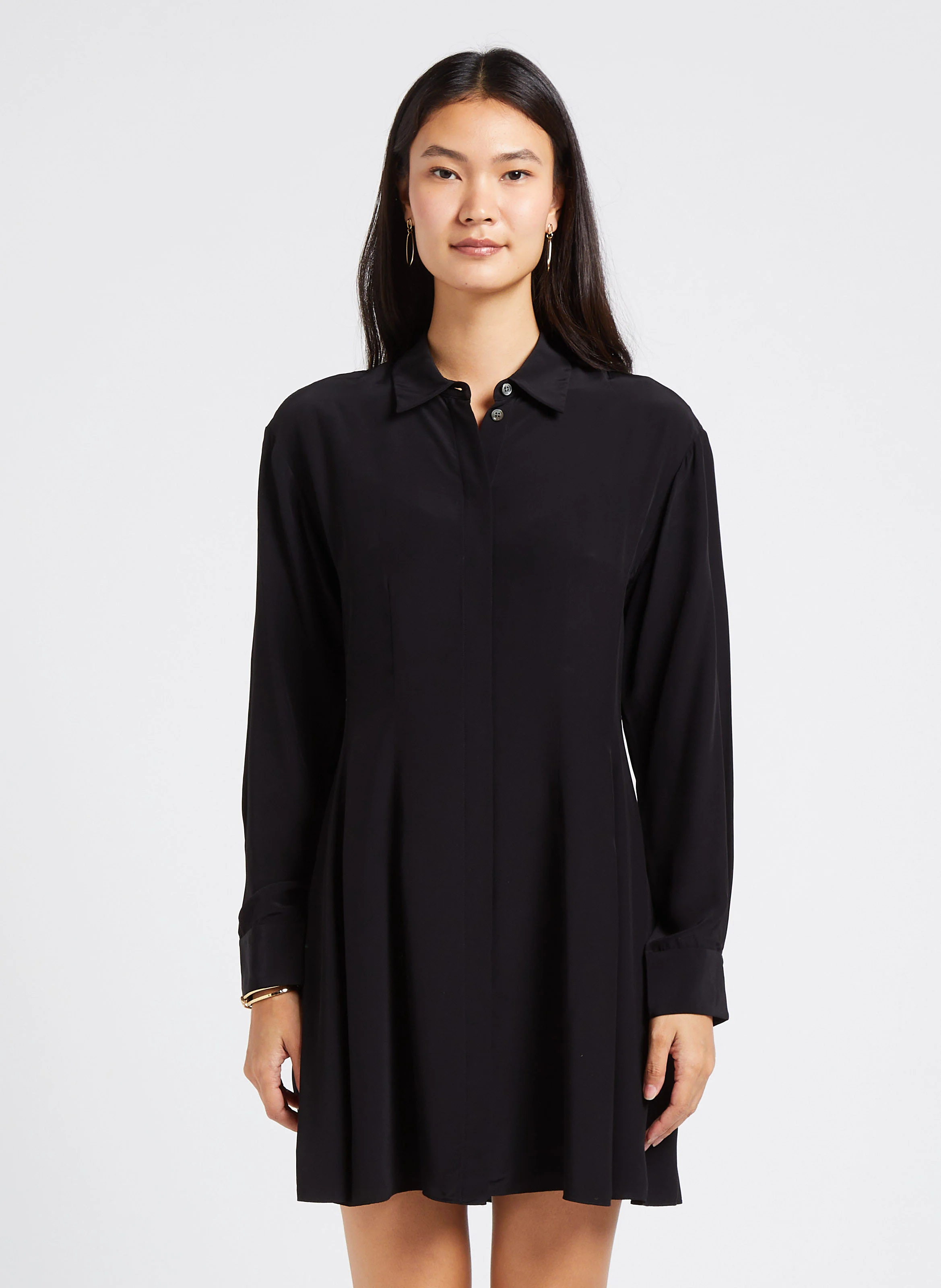 THEORY Fitted dress with classic collar Black