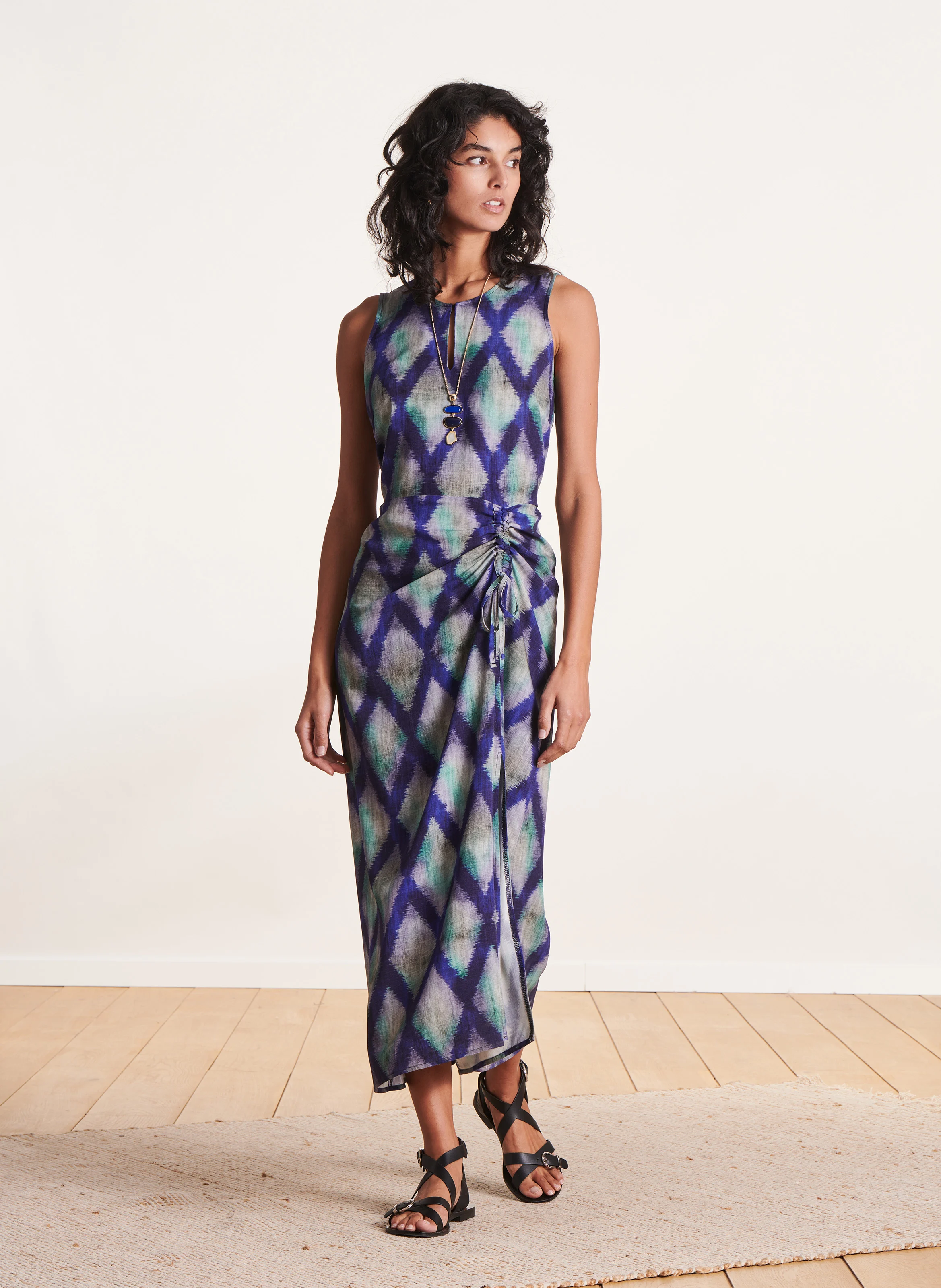 LA FEE MARABOUTEE Midi dress with slit and patterns Blue